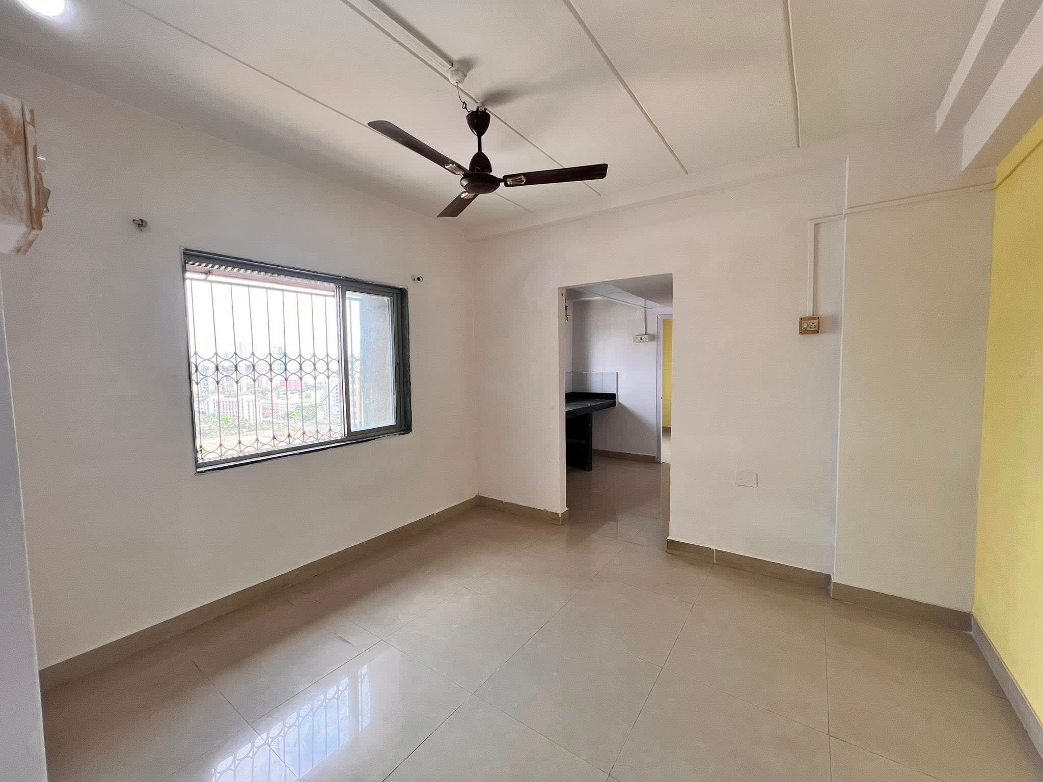 AVAILABLE 1 BHK UNFURNISHED FLAT FOR RENT OF RS.23K AT MALAD WEST, NEAR BHOOMI MART