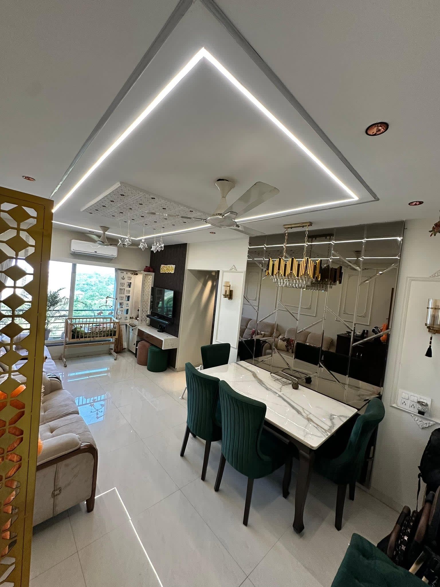 Stylish, Spacious, Well Renovated 2 BHK Flat for Sale of Rs.1.7 Cr. at Marina Enclave, Jankalyan Nagar Malad West
