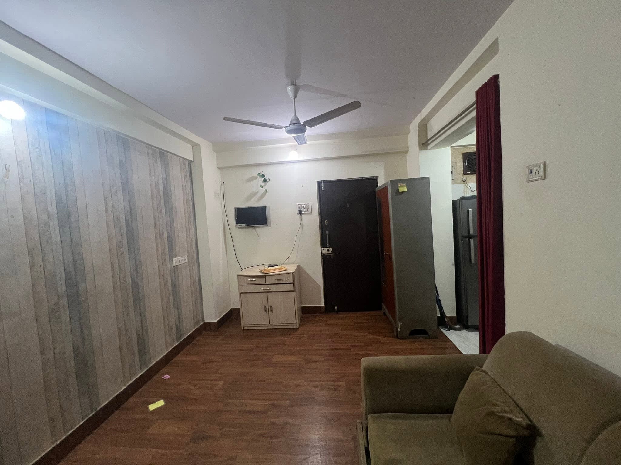Semi Furnished Well Maintained 1 RK Flat for Rent of Rs.20K at Malad West, Opp. Emta Nagar, Near Atharva College.