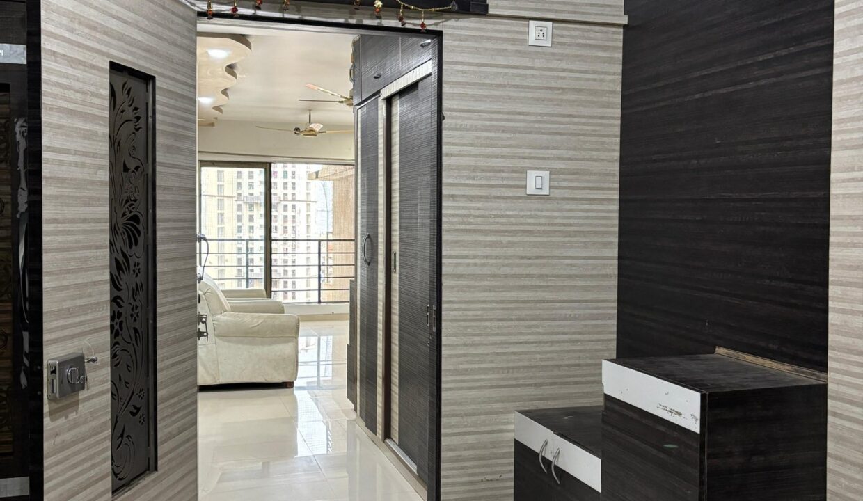 2 BHK (SE-11)