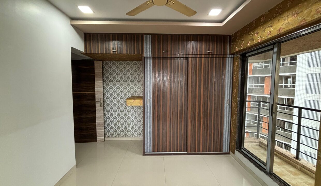 2 BHK (SE-7)